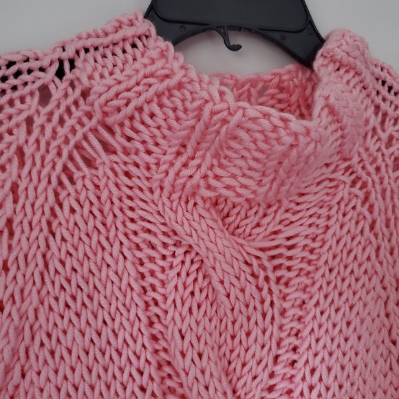 Women's Candy Pink Thick Chunky Cable Knit Pullover Sweater Handmade Hi Lo Hem - Picture 6 of 9